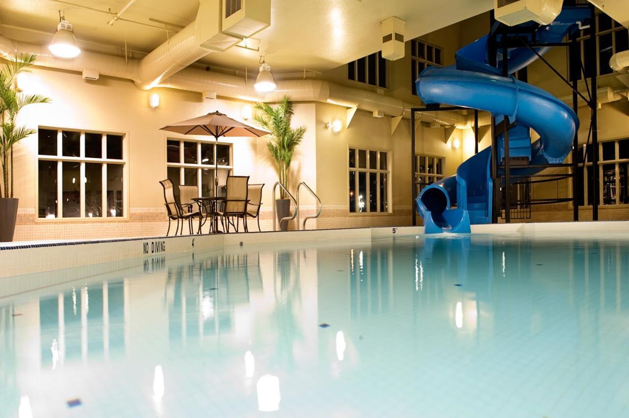 Holiday Inn Express Grande Prairie By Ihg Exterior foto